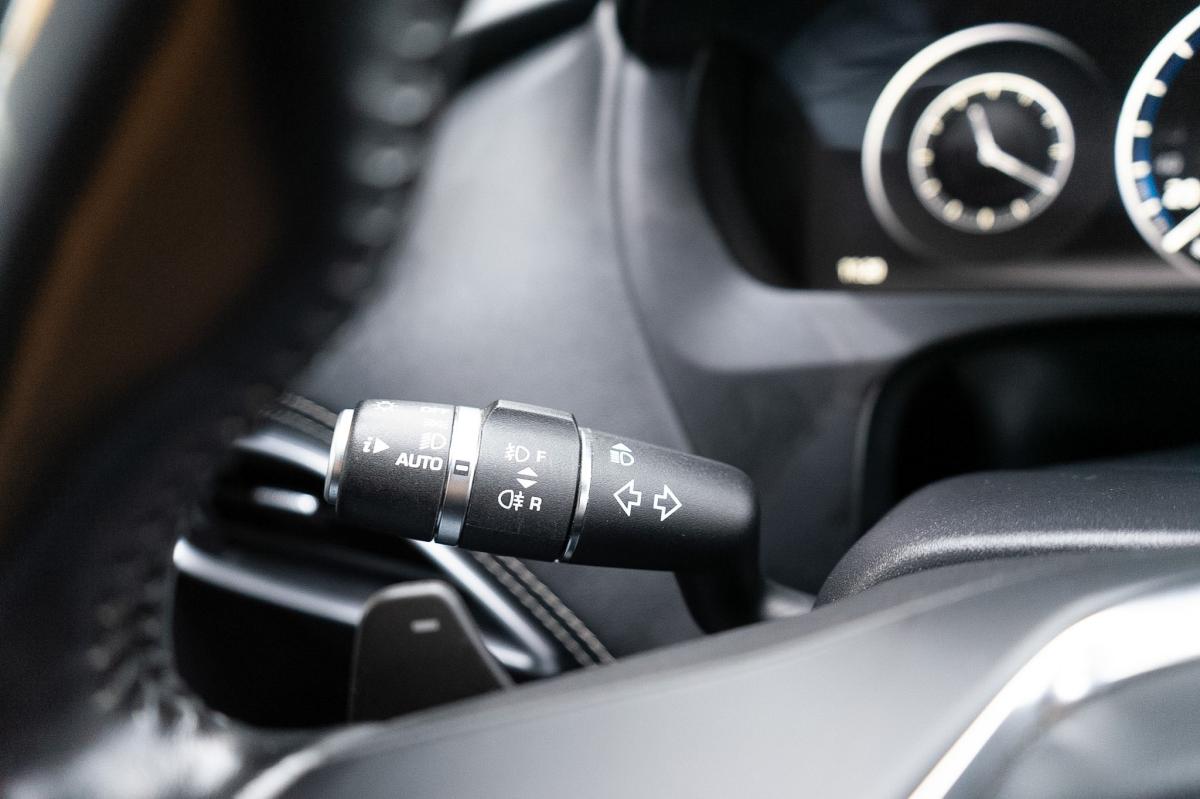 jaguar-f-pace-2019-diesel-1999cc