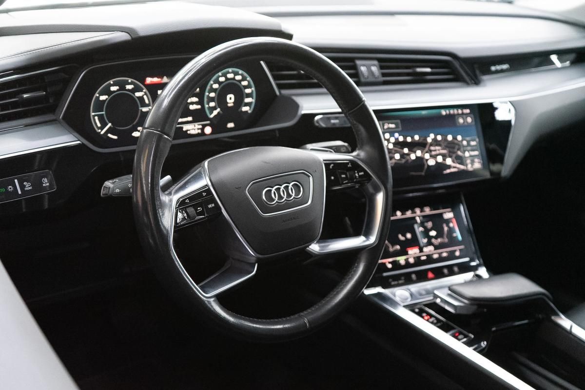 audi-e-tron-2019-eletrico-0cc