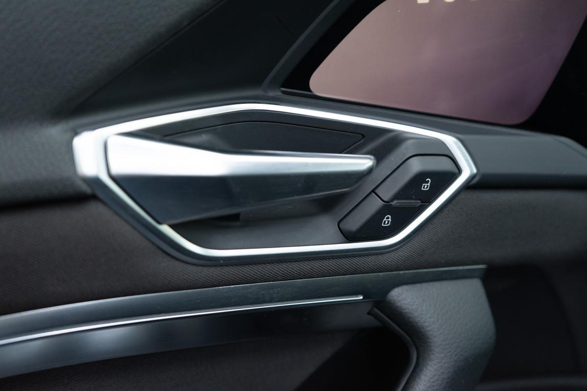 audi-e-tron-2019-eletrico-0cc