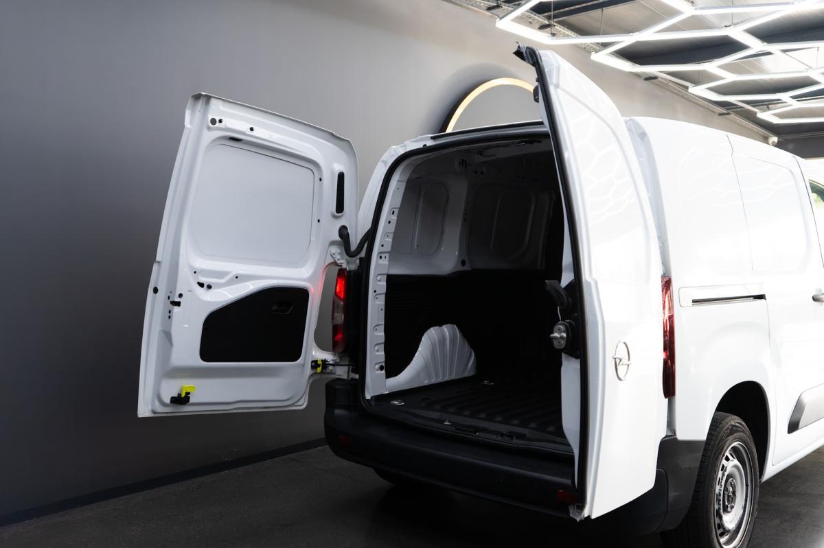 opel-combo-2021-diesel-1499cc