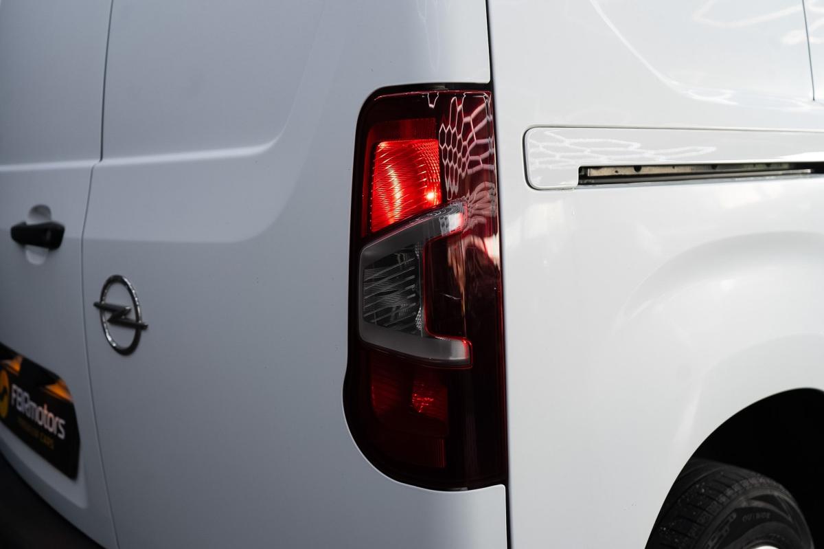 opel-combo-2021-diesel-1499cc