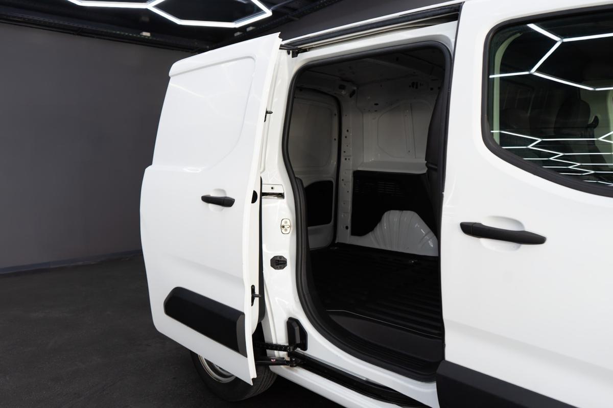 opel-combo-2021-diesel-1499cc