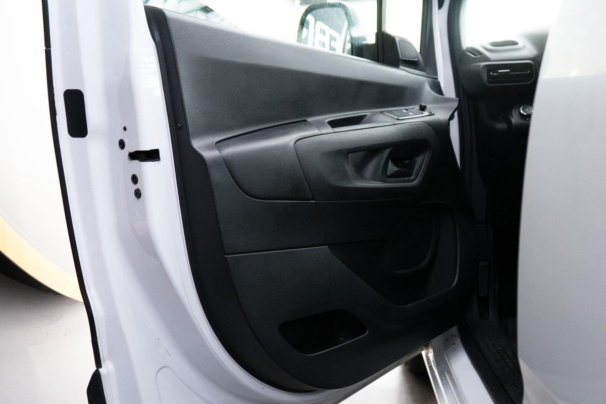 opel-combo-2021-diesel-1499cc