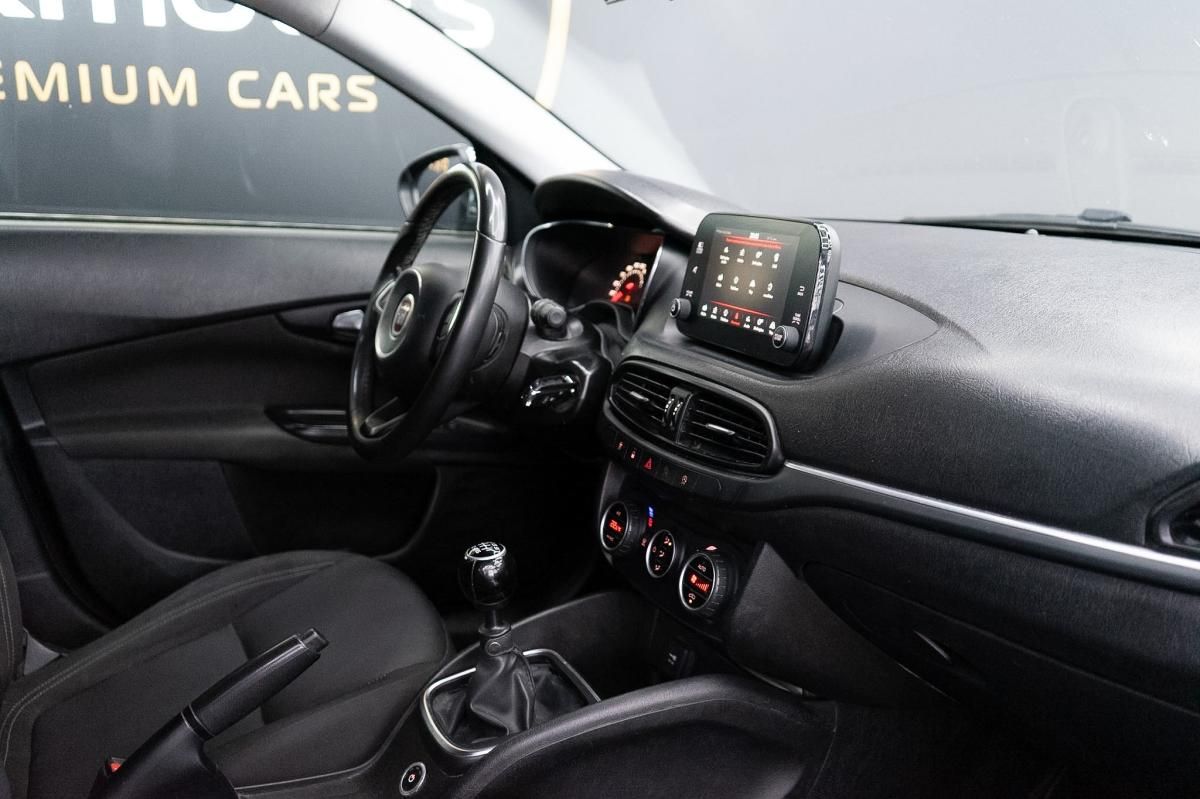 fiat-tipo-station-wagon-2019-gasolina-1368cc