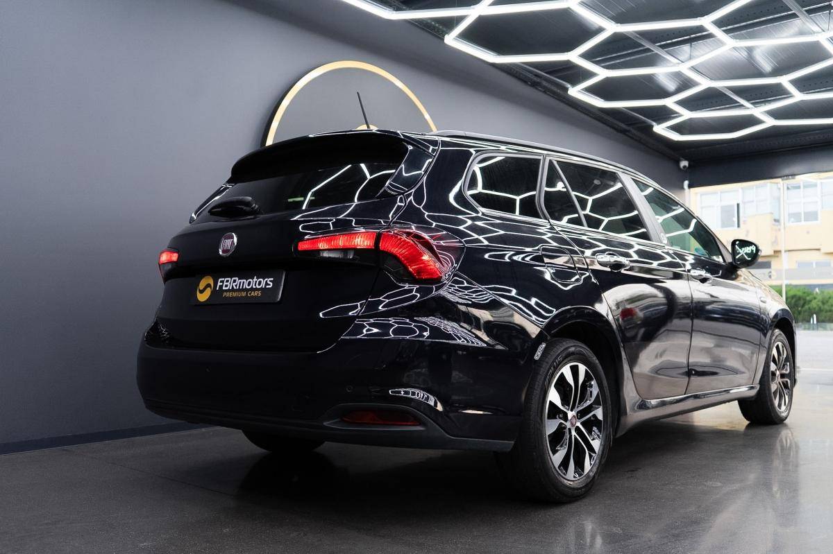 fiat-tipo-station-wagon-2019-gasolina-1368cc
