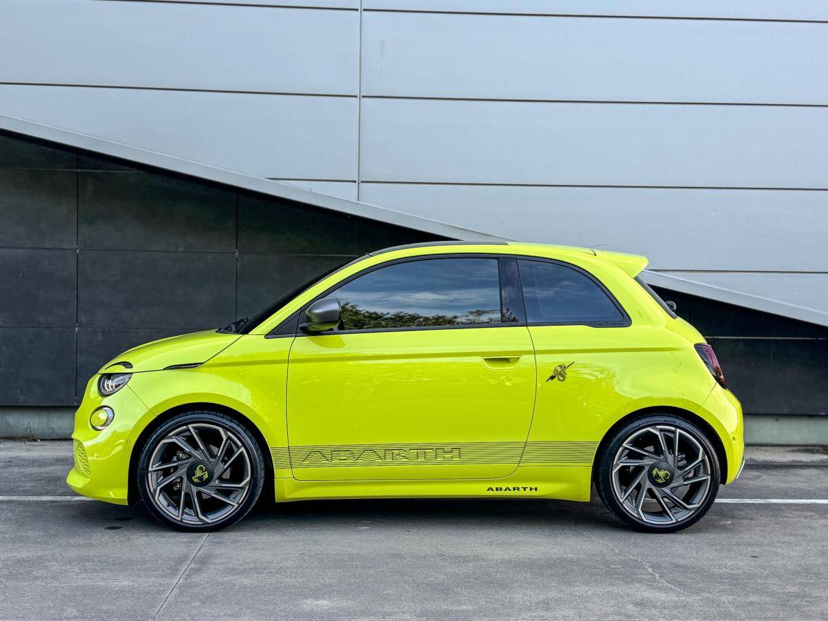 abarth-500-2023-eletrico-510cc