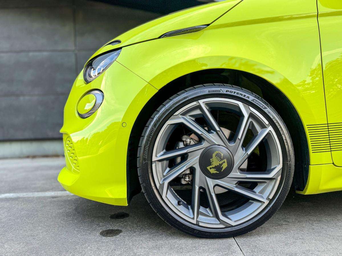 abarth-500-2023-eletrico-510cc