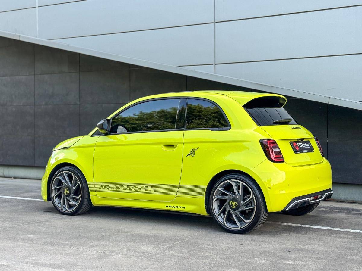 abarth-500-2023-eletrico-510cc