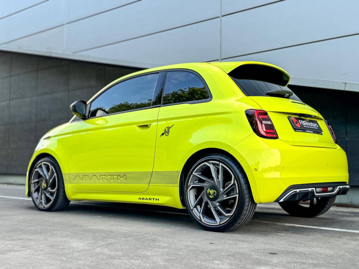 abarth-500-2023-eletrico-510cc