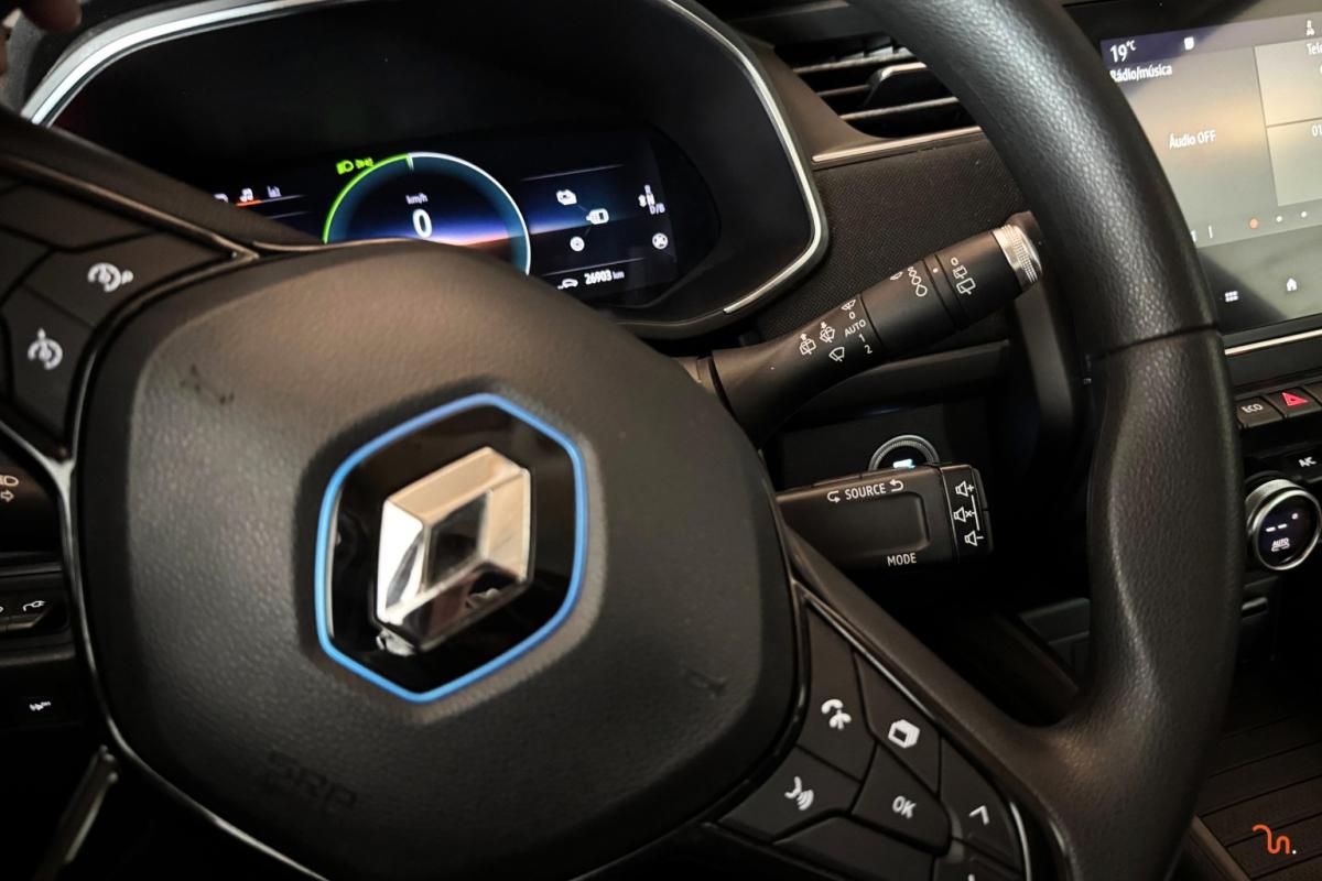 renault-zoe-2020-eletrico-0cc