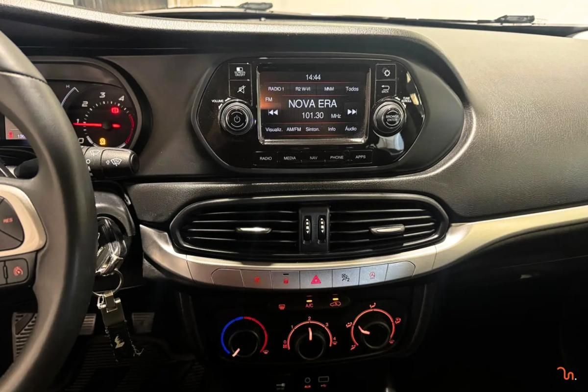 fiat-tipo-2018-diesel-1598cc