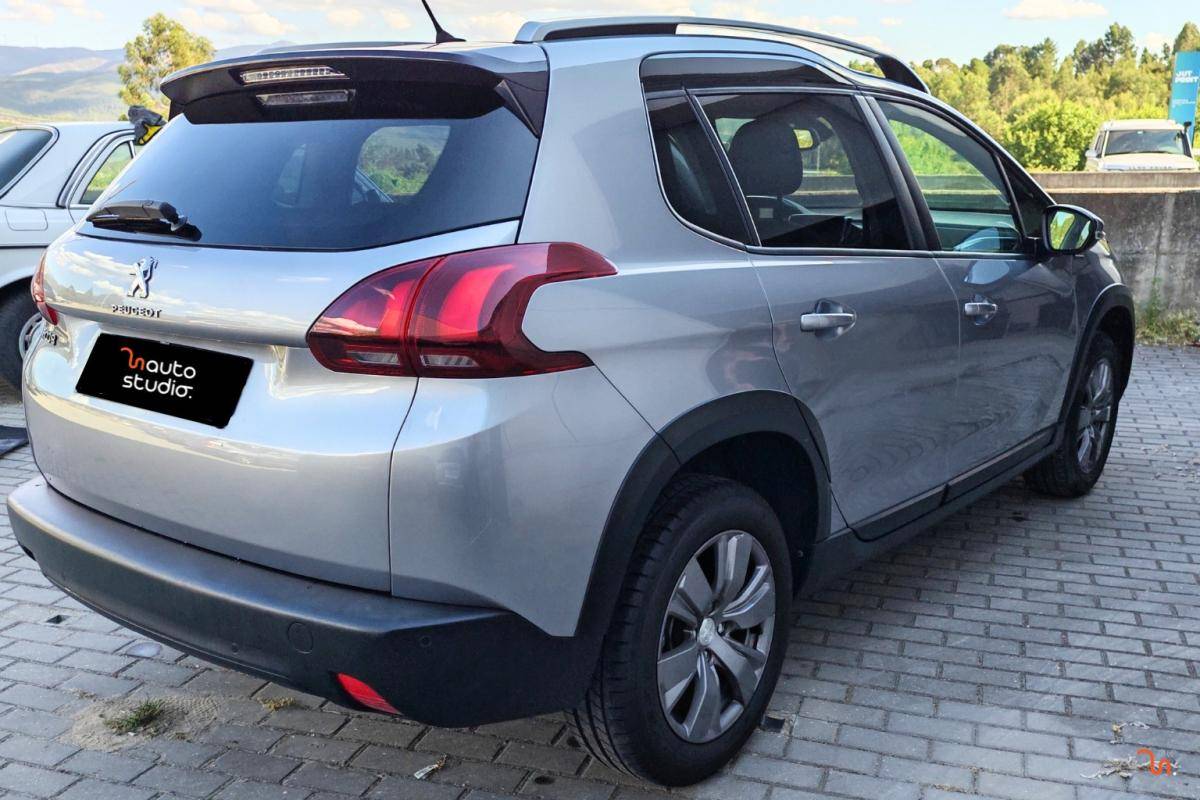 peugeot-2008-2019-gasolina-1199cc
