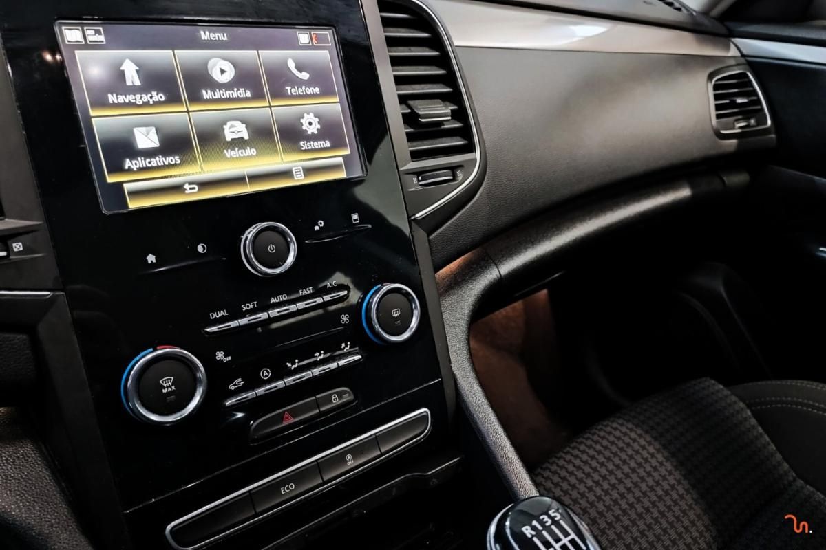 renault-talisman-sport-tourer-2019-diesel-1749cc