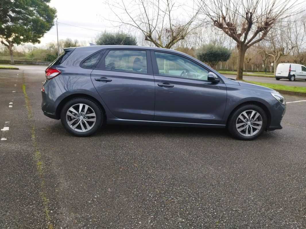 hyundai-i30-2020-diesel-1598cc
