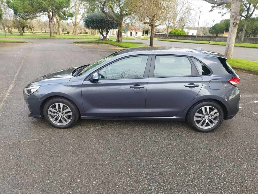 hyundai-i30-2020-diesel-1598cc