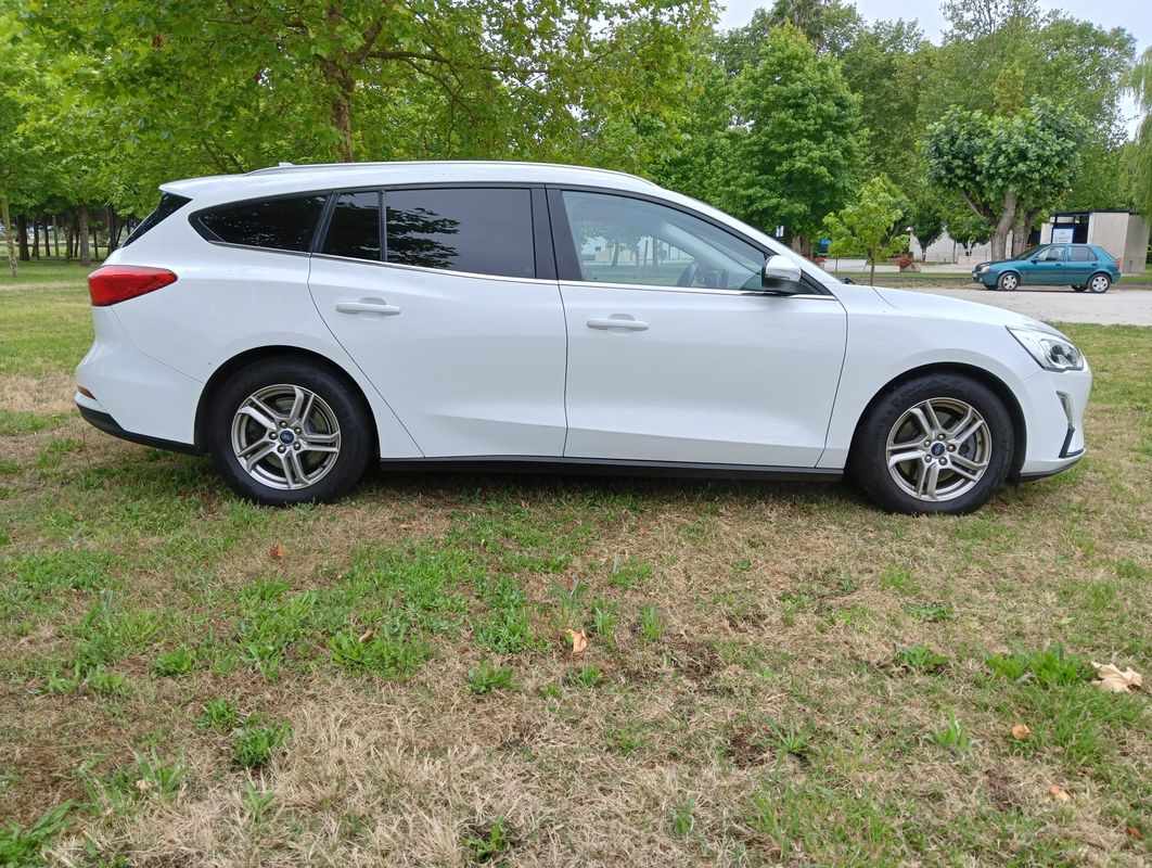 ford-focus-sw-2019-diesel-1499cc