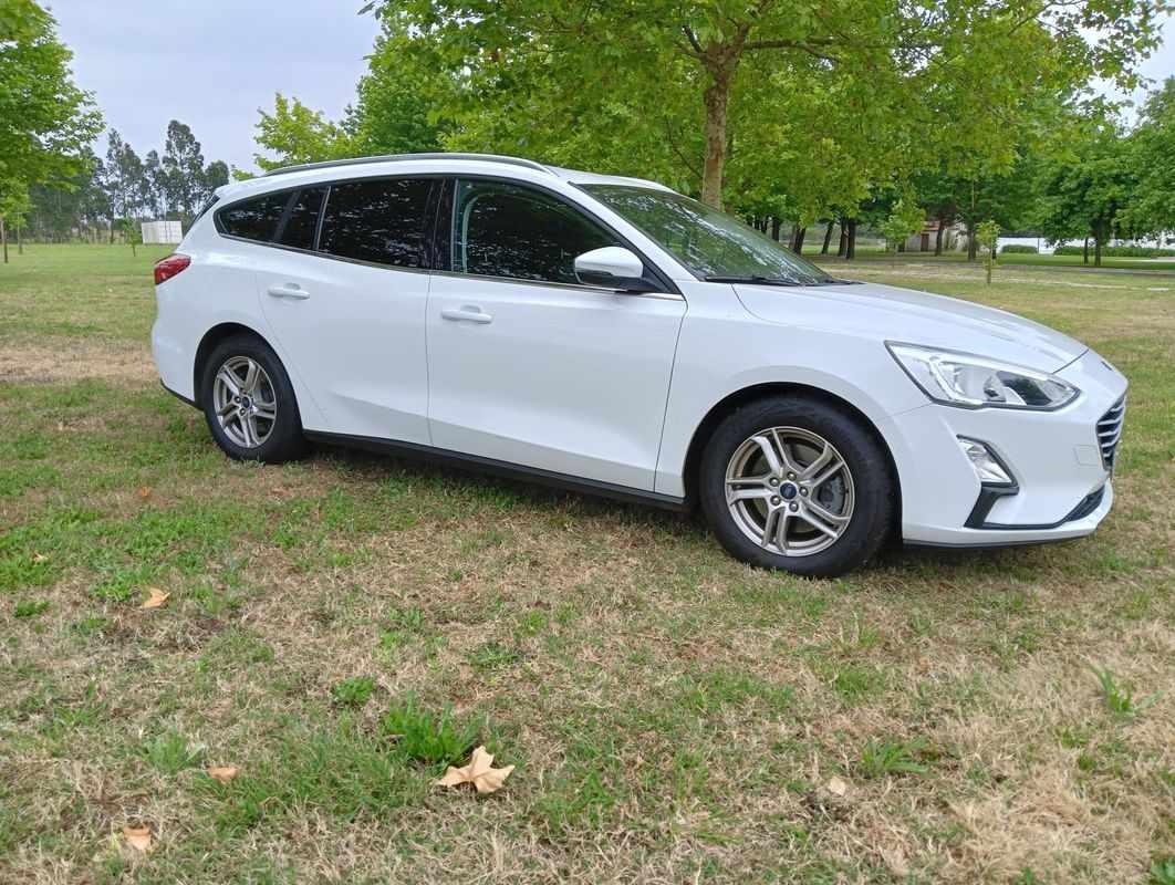 ford-focus-sw-2019-diesel-1499cc