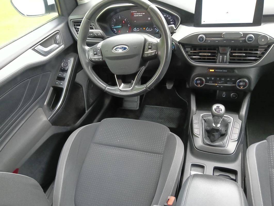 ford-focus-sw-2019-diesel-1499cc