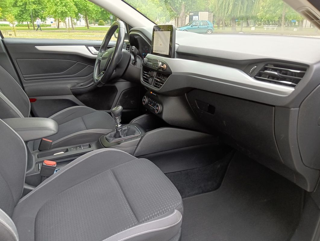 ford-focus-sw-2019-diesel-1499cc