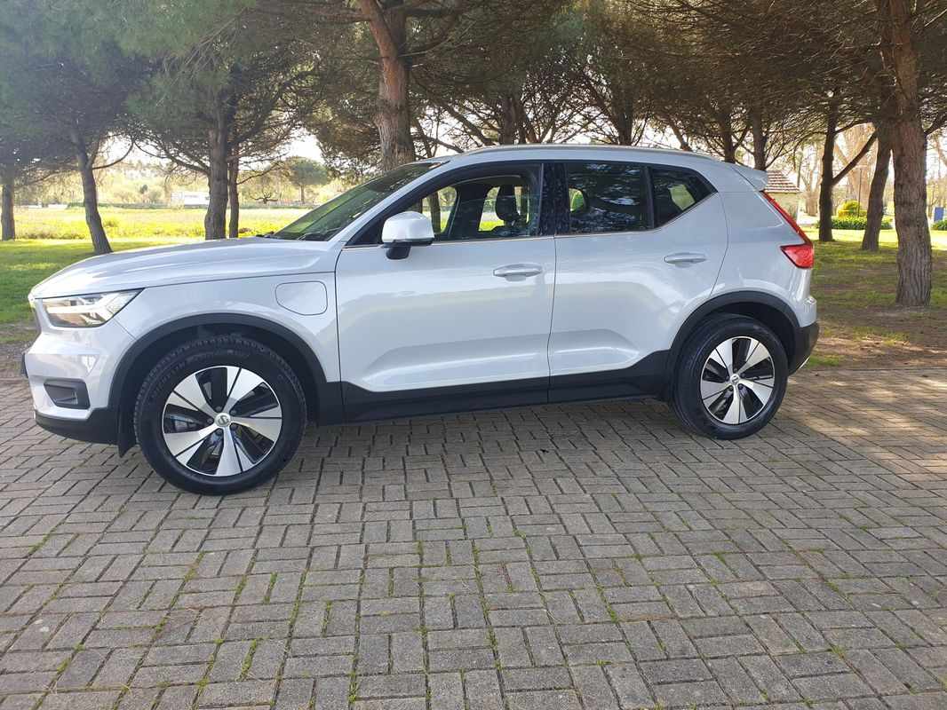 volvo-xc40-2020-hibrido-a-gasolina-1477cc
