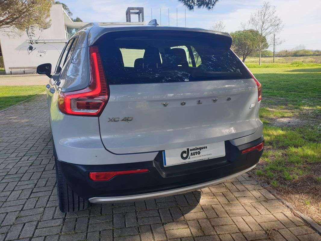 volvo-xc40-2020-hibrido-a-gasolina-1477cc