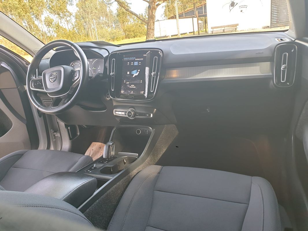 volvo-xc40-2020-hibrido-a-gasolina-1477cc