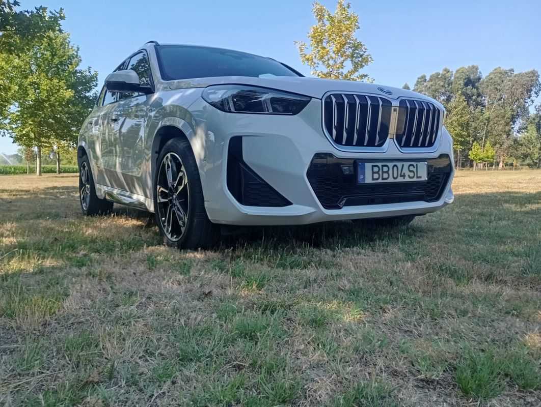 bmw-x1-2023-hibrido-a-gasolina-1499cc