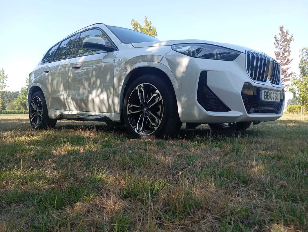 bmw-x1-2023-hibrido-a-gasolina-1499cc