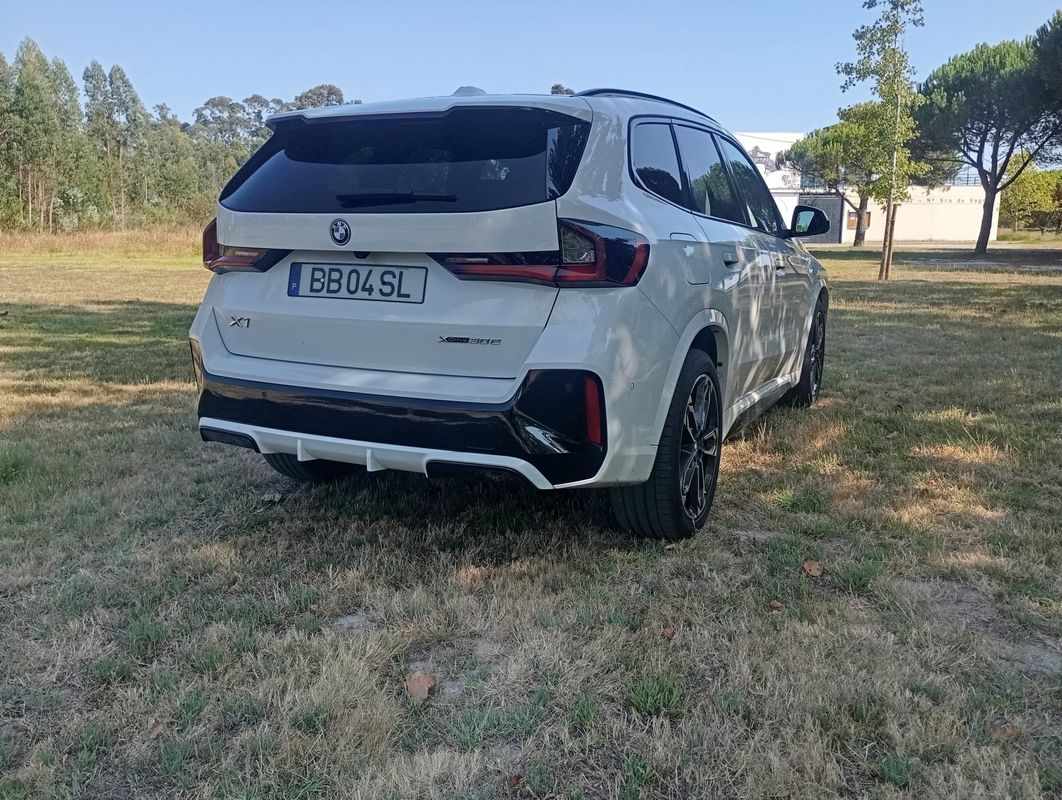 bmw-x1-2023-hibrido-a-gasolina-1499cc