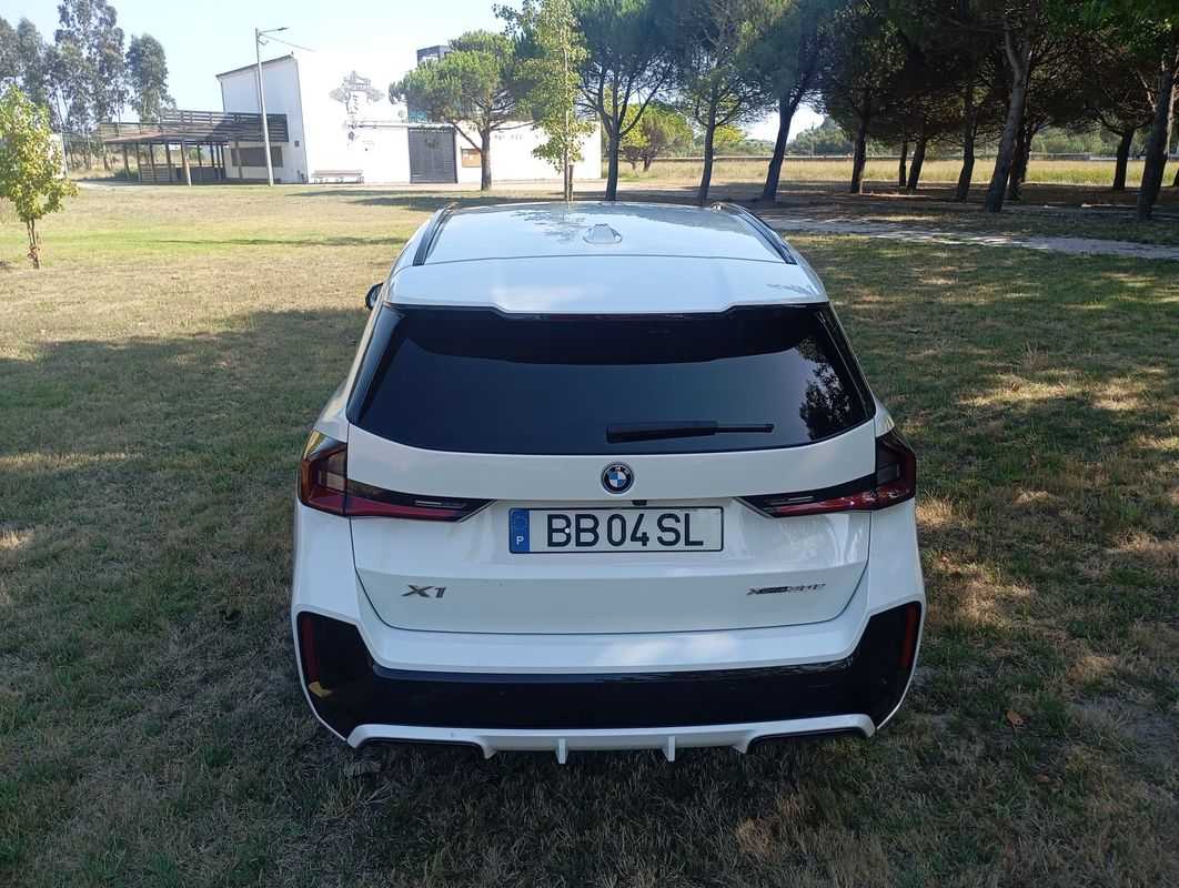 bmw-x1-2023-hibrido-a-gasolina-1499cc