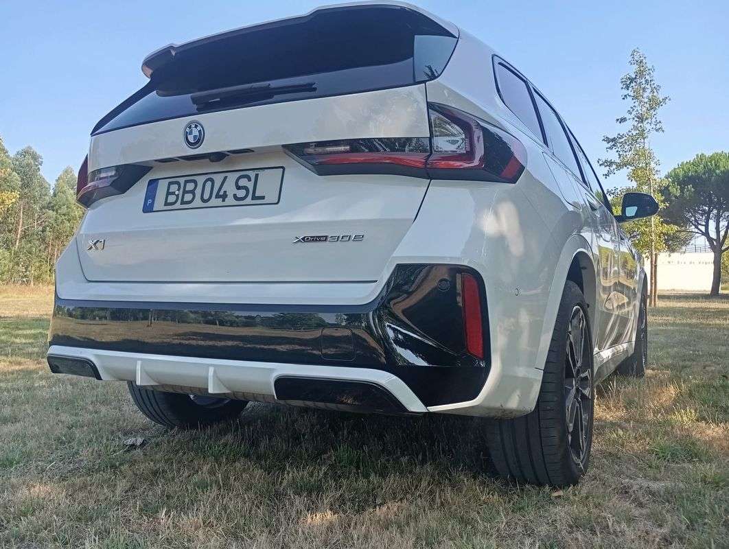 bmw-x1-2023-hibrido-a-gasolina-1499cc