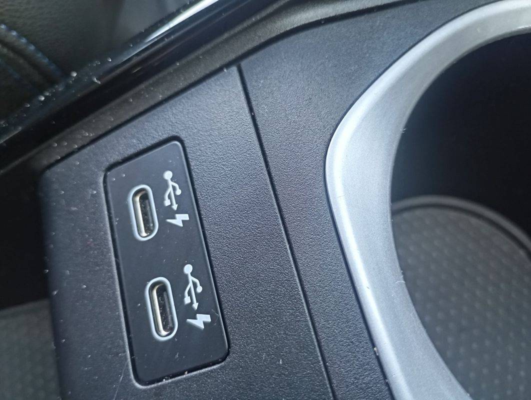 bmw-x1-2023-hibrido-a-gasolina-1499cc