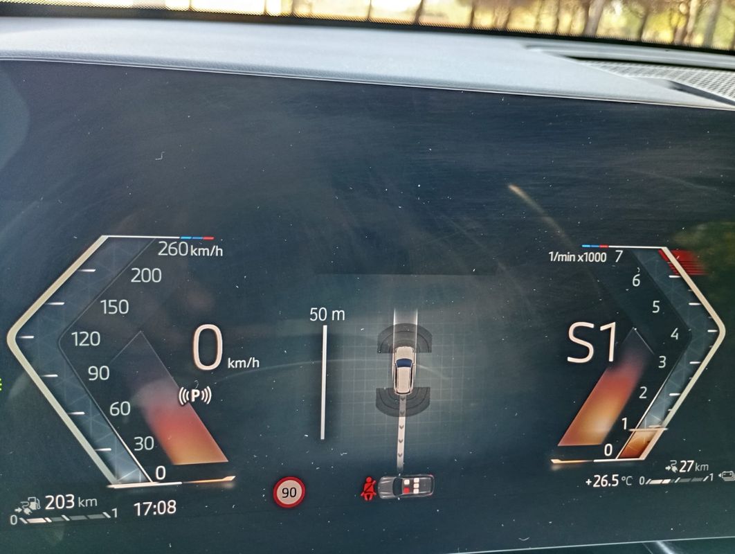 bmw-x1-2023-hibrido-a-gasolina-1499cc