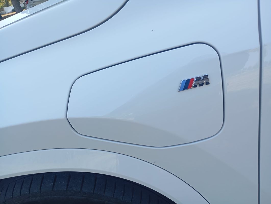bmw-x1-2023-hibrido-a-gasolina-1499cc