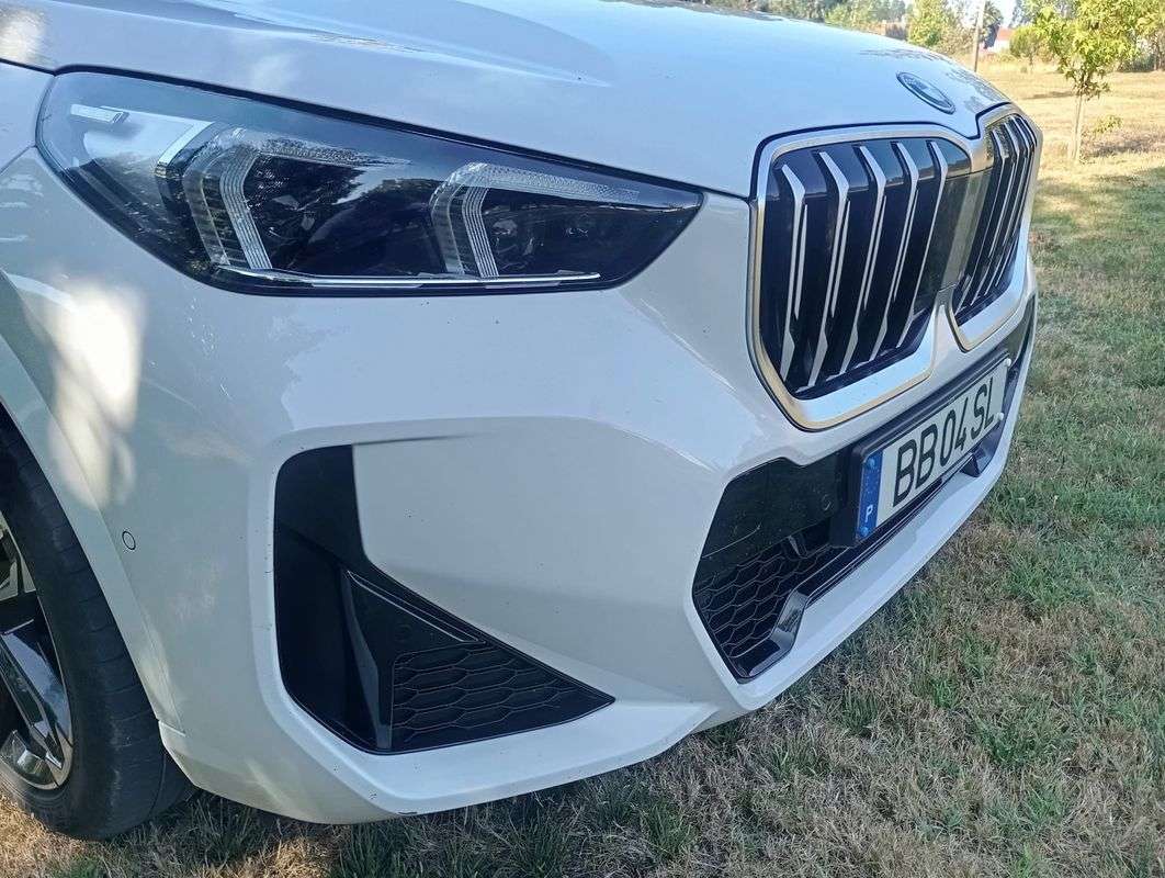 bmw-x1-2023-hibrido-a-gasolina-1499cc