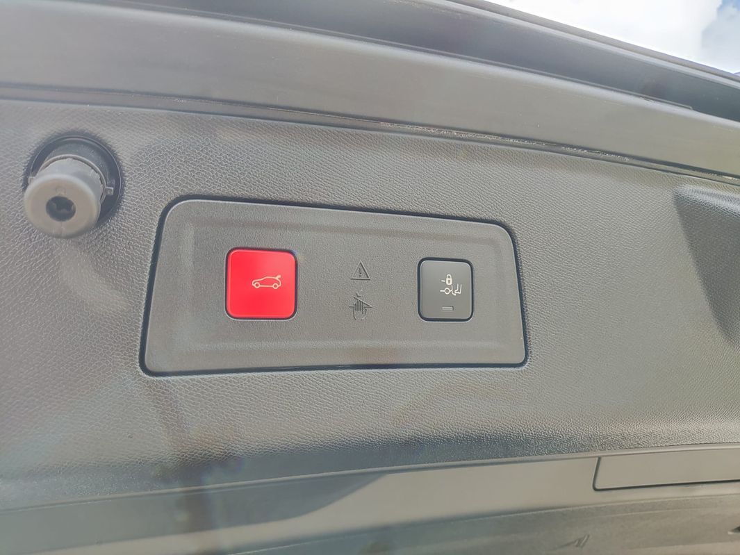 peugeot-508-sw-2020-diesel-1499cc