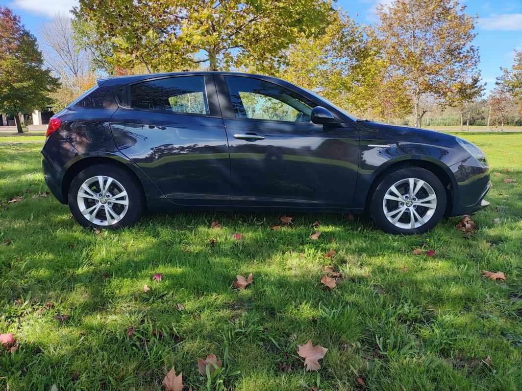 alfa-romeo-giulietta-2017-diesel-1598cc