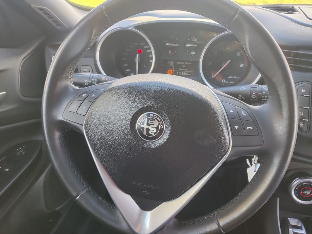 alfa-romeo-giulietta-2017-diesel-1598cc