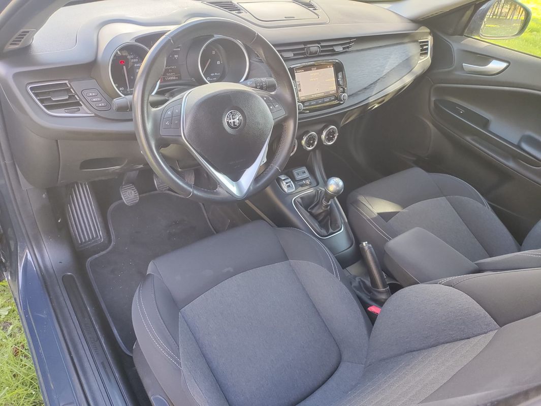 alfa-romeo-giulietta-2017-diesel-1598cc