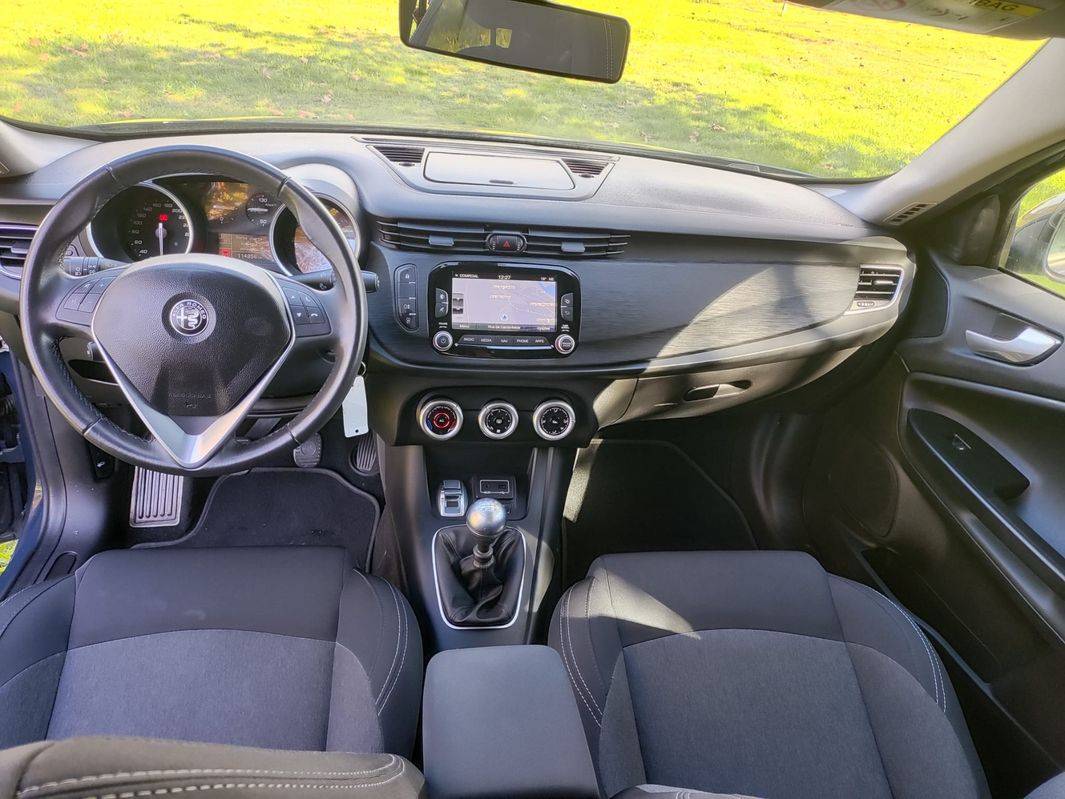 alfa-romeo-giulietta-2017-diesel-1598cc