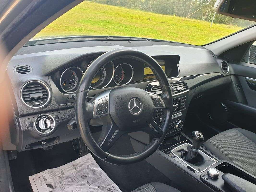 mercedes-benz-classe-c-2012-diesel-2143cc