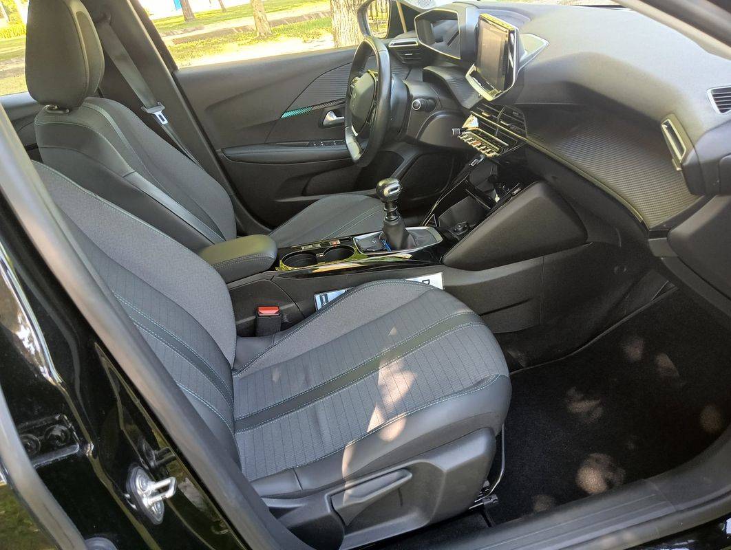 peugeot-208-2020-diesel-1499cc