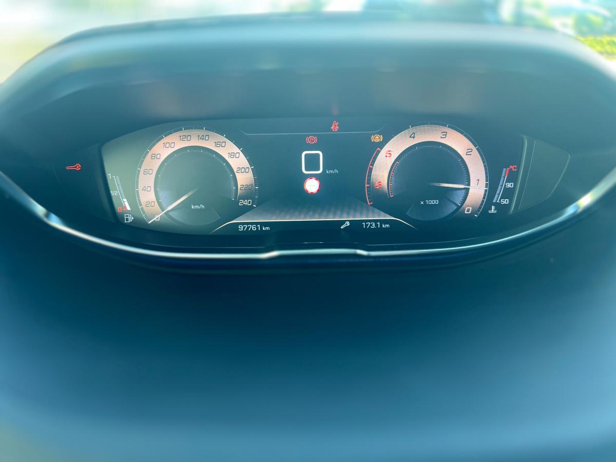 peugeot-5008-2020-diesel-1499cc