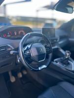 peugeot-5008-2020-diesel-1499cc