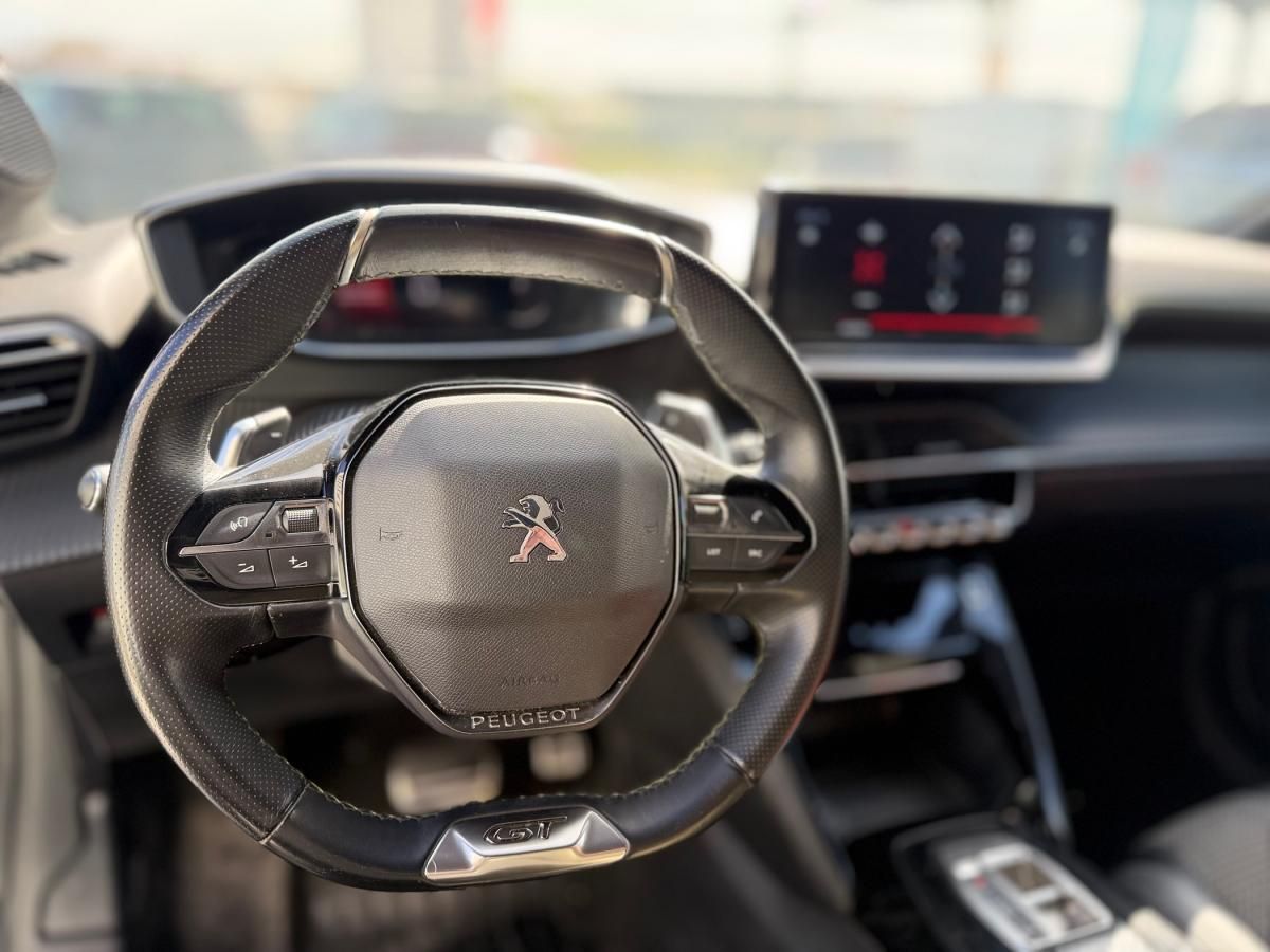 peugeot-208-2022-gasolina-1199cc