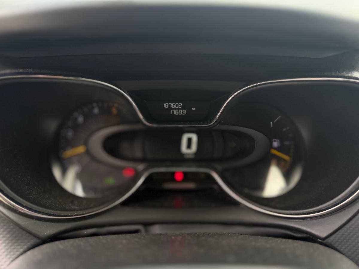 renault-captur-2015-diesel-1461cc