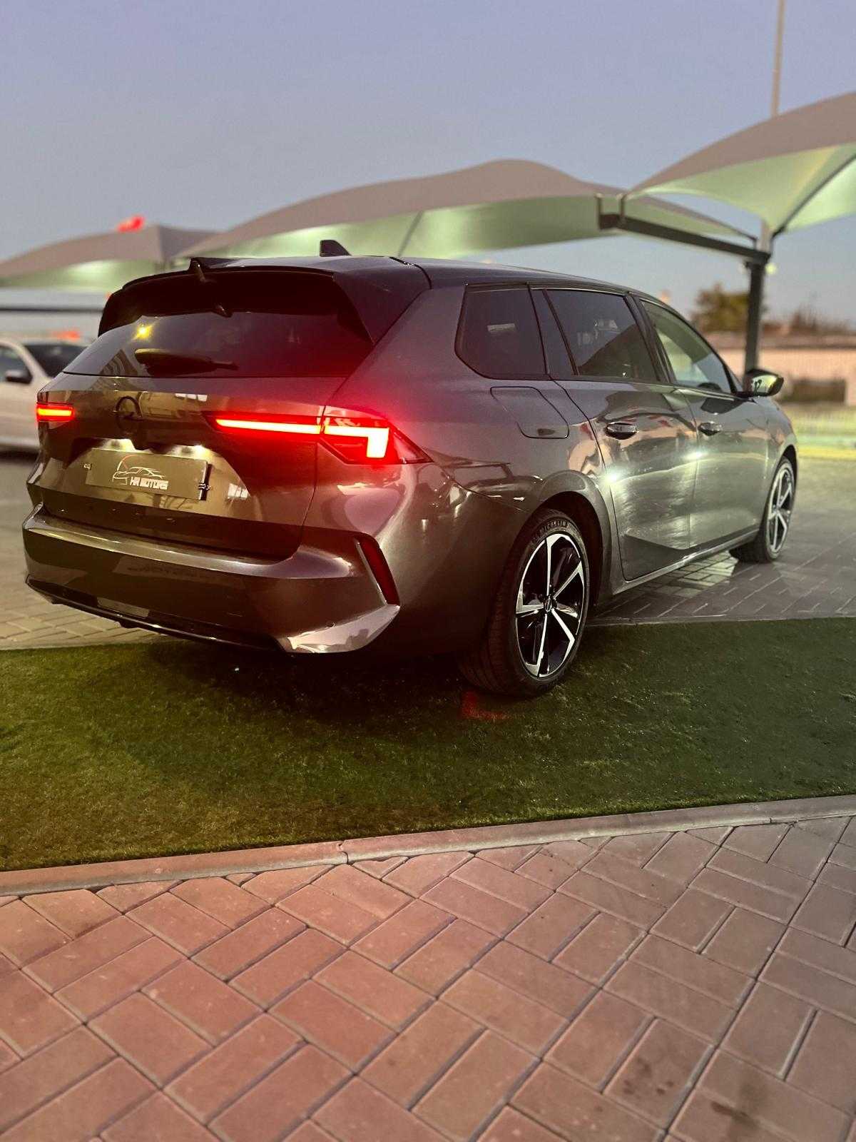 opel-astra-sport-tourer-2024-gasolina-1199cc