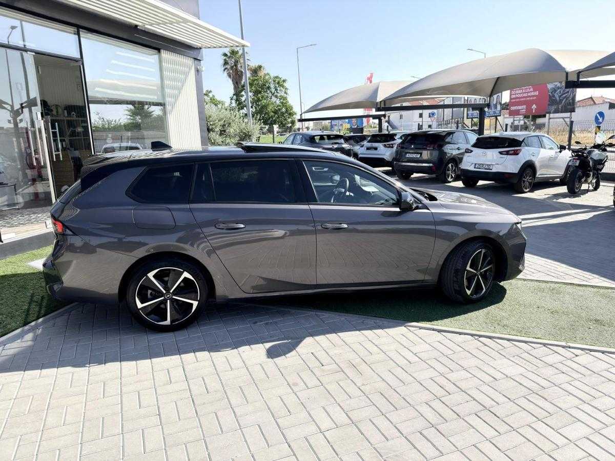 opel-astra-sport-tourer-2024-gasolina-1199cc