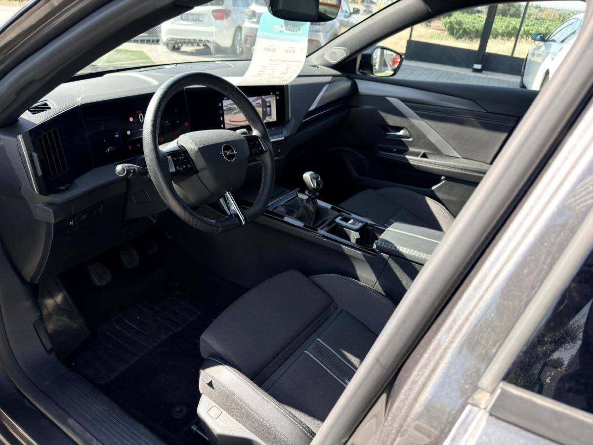 opel-astra-sport-tourer-2024-gasolina-1199cc
