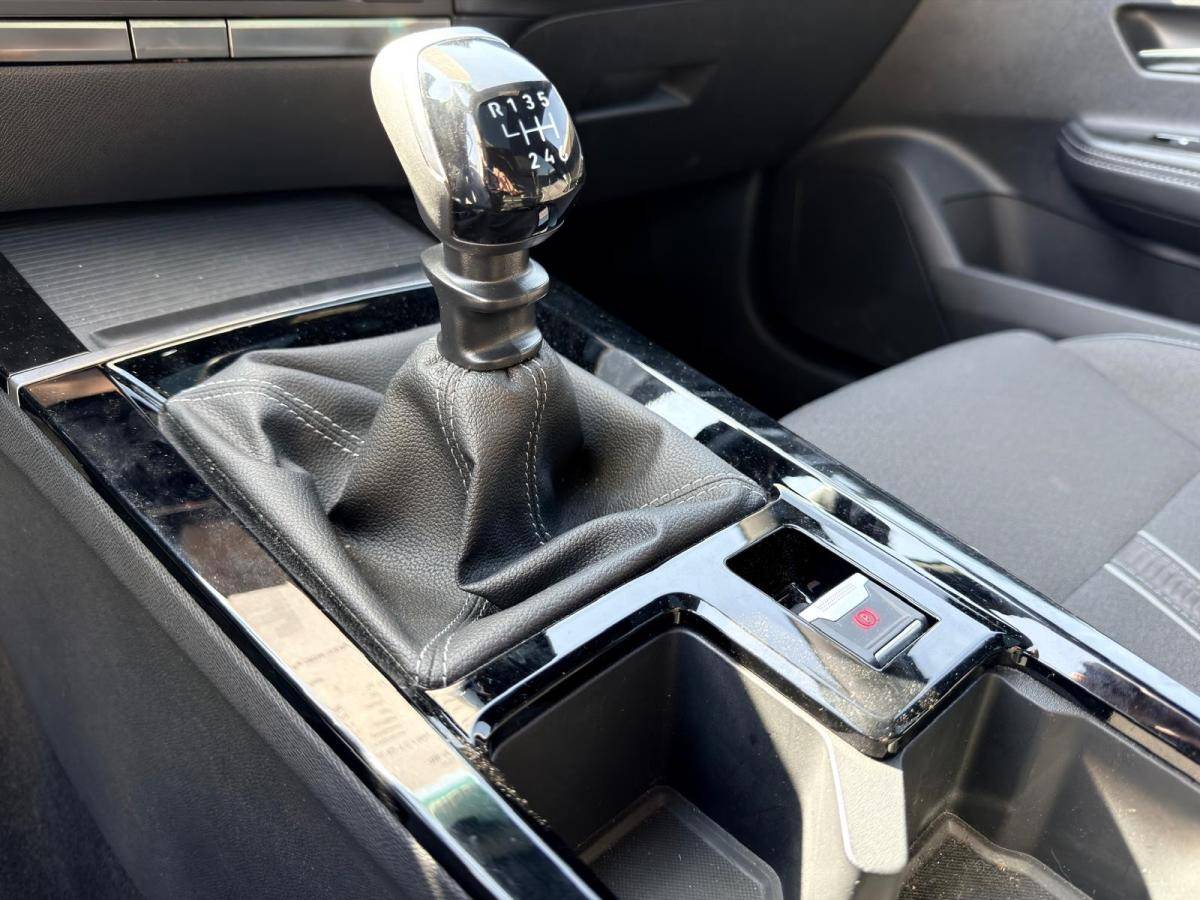 opel-astra-sport-tourer-2024-gasolina-1199cc